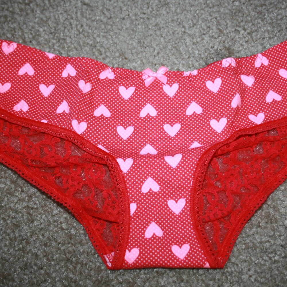 Victoria's Secret Ruched Back Hiphugger Cotton & Lace Panties Small Red Hearts